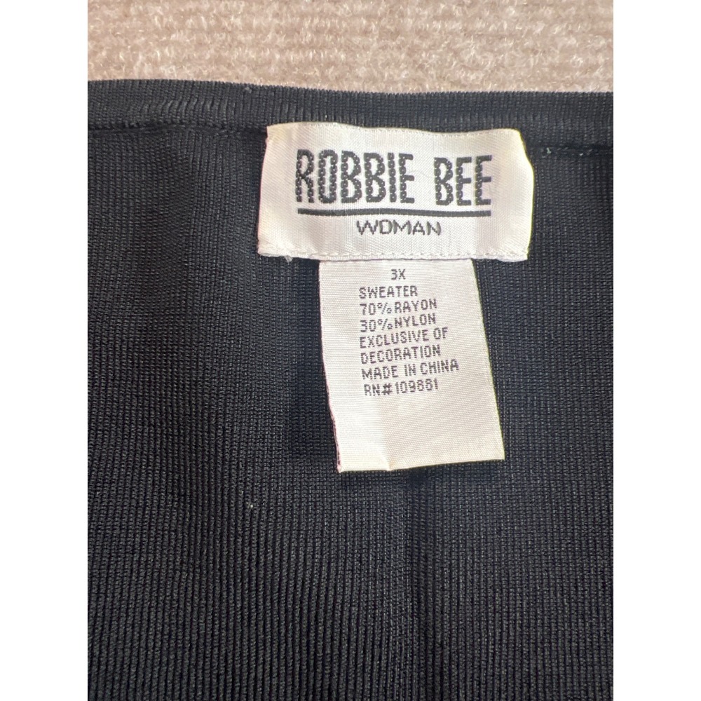 Robbie Bee Woman Black Ribbed Knit Rhinestone Star Sweater Plus 3X Scoop Neck - Picture 4 of 7